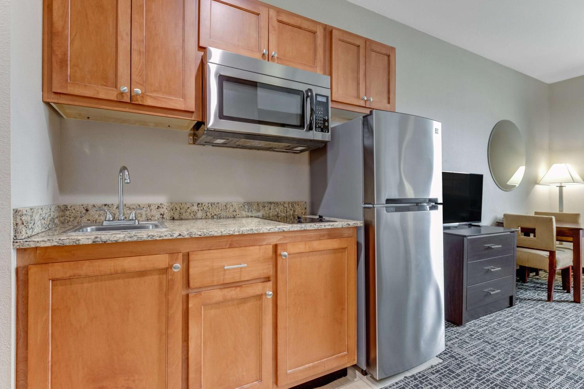 Surestay Plus Hotel By Best Western Owasso Tulsa North Extérieur photo